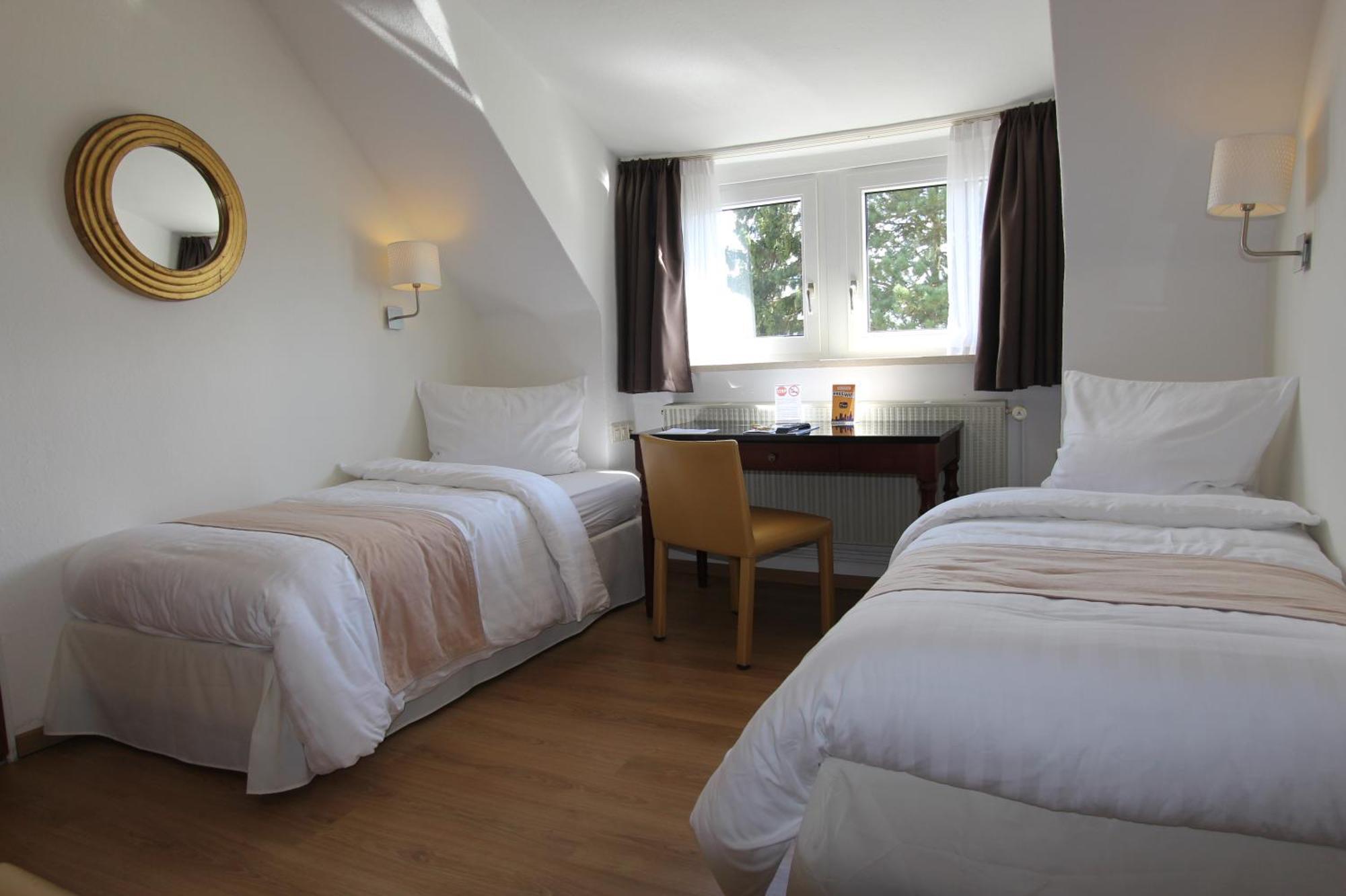 Boutique Hotel Restaurant Hollerather Hof Hellenthal Rom bilde